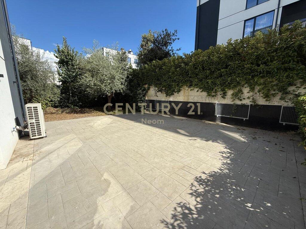 Modern 3-Bedroom + 2-Bathroom Apartment for Rent in one of the Most Prestigious Complexes at Liqeni i Thatë – Rezidenca Forest