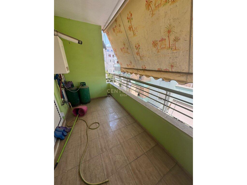 🏡 Affittasi Appartamento 2+1 + 2 Posti Auto – Selitë