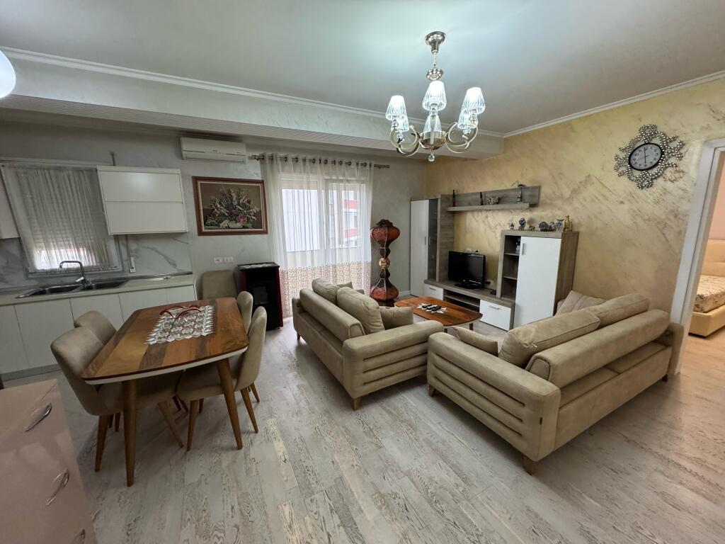 Apartament me qera 1+1 Tek 5 maji Concord center