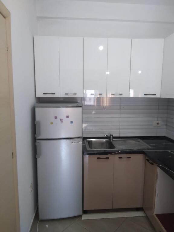 1+1,furnished,yzberisht,350 euro