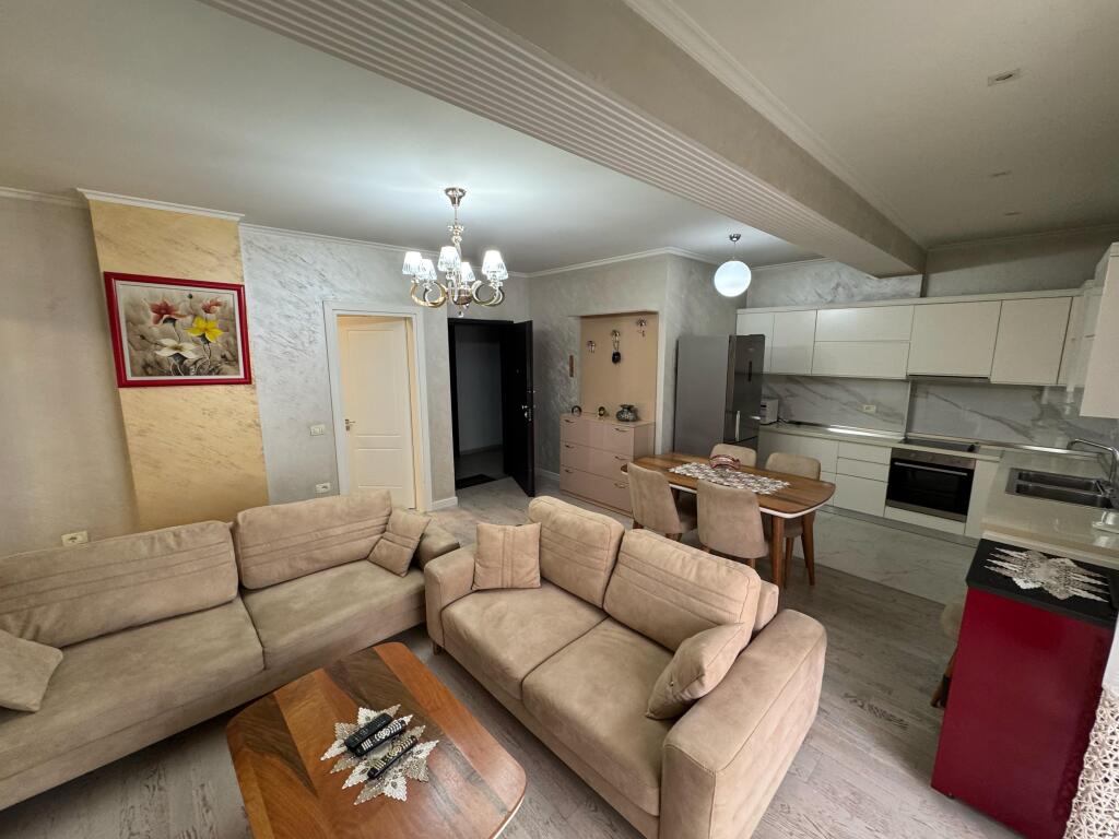 Apartament me qera 1+1 Tek 5 maji Concord center