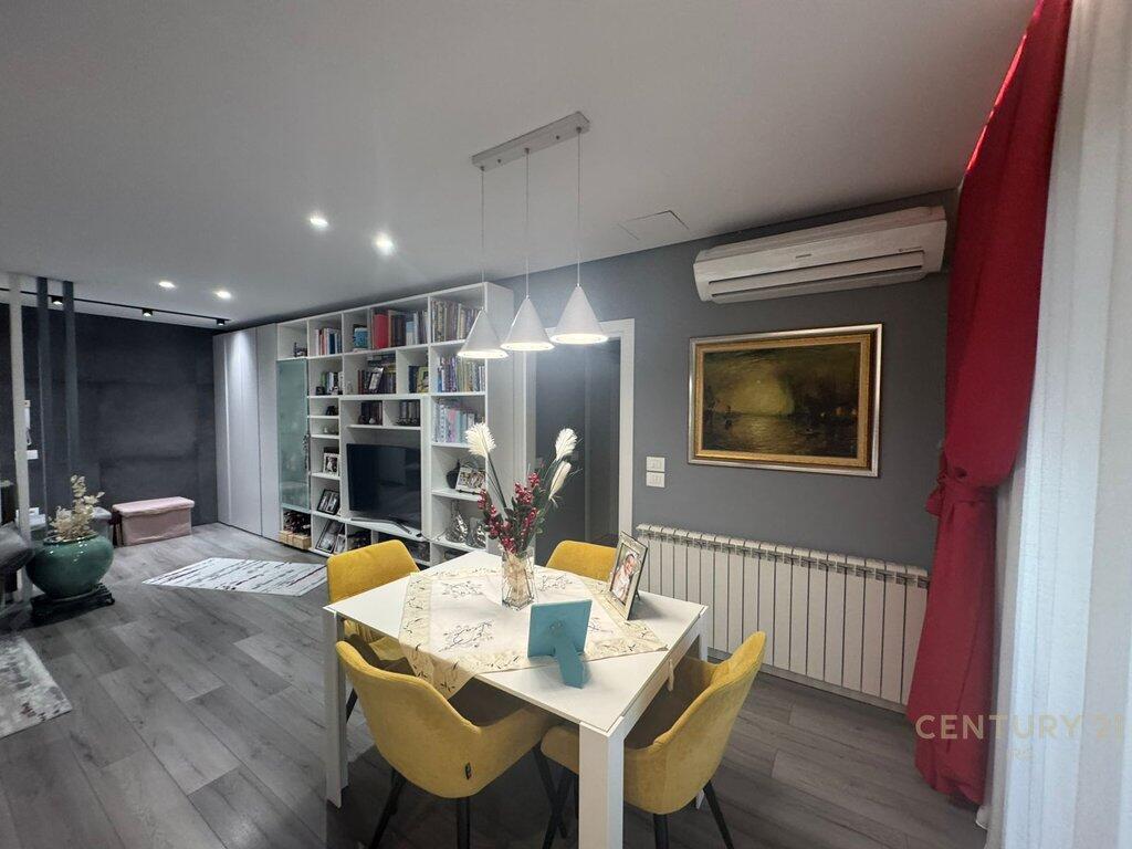 🏡 2-Bedroom, 2-Bathroom Apartment for Sale with High-End Investment – Comfort, Light &amp; Family Tranquility