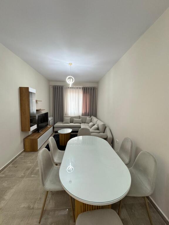Apartament me qira 2+1 ne Yzberisht tek Grand Gallery