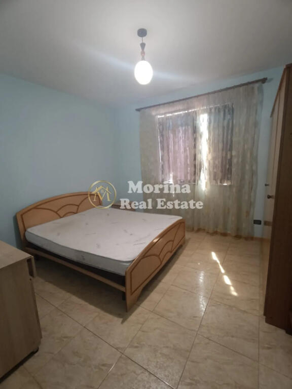Qera, Hyrje Private 2+1, Medrese, 400 euro/muaj