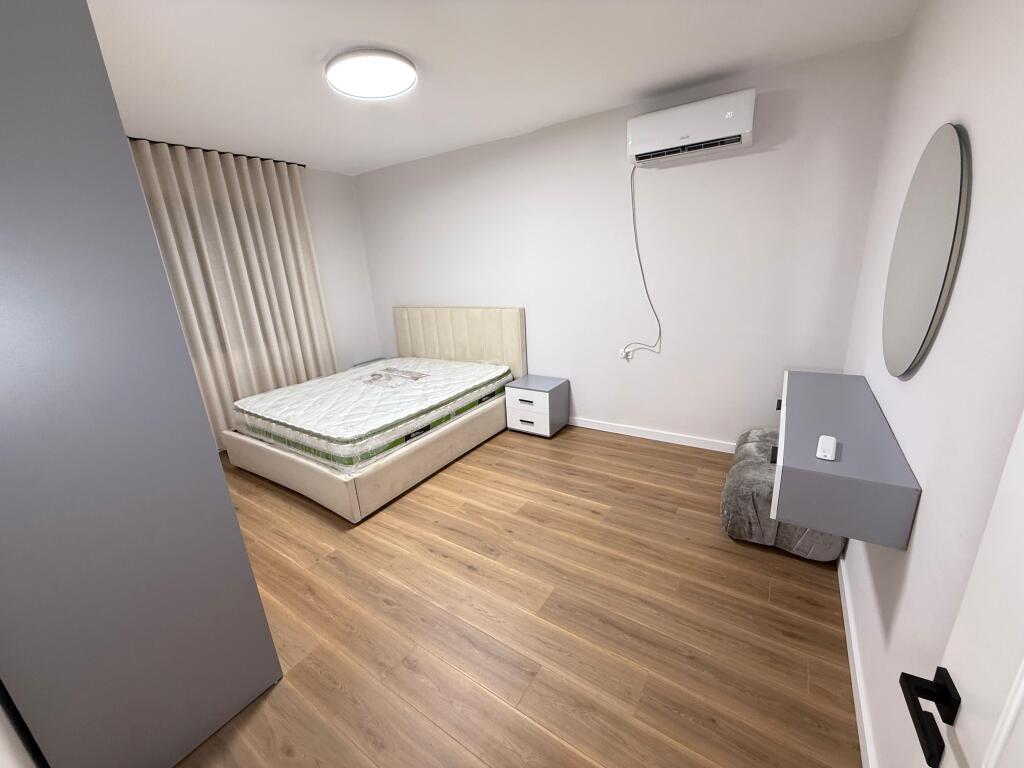 Affitto appartamento 2+1, Vicino 21 Dhjetorit, via e kavajes prezzo 800 euro