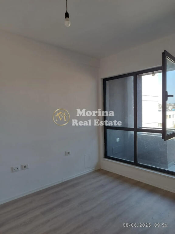 Qera Apartament 2+1, 5 Maji, 400 Euro