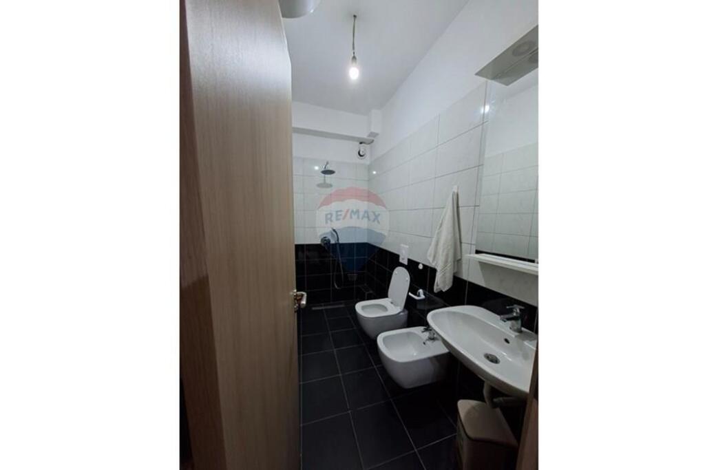 Jepet me Qira Apartament 2+1 te Fabrika e Miellit.
