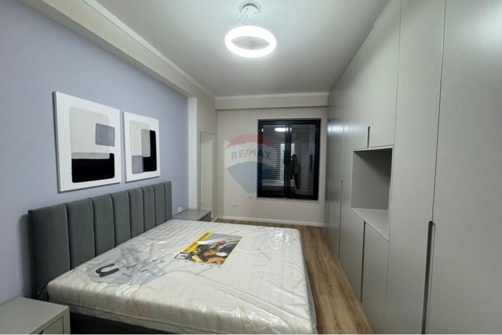 Apartment 2+1+2 for Rent – Karl Gega Street, New Boulevard