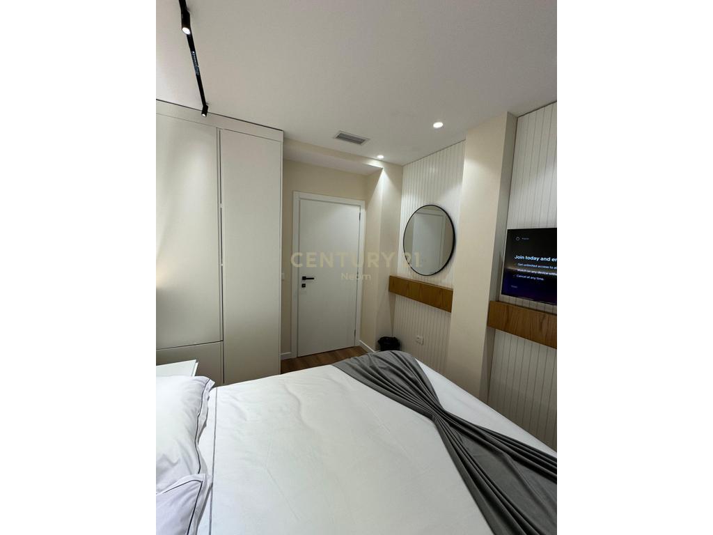 🌟 Apartament Luksoz 2+1 me Pamje nga Kopshti Zoologjik dhe Liqeni Artificial 🌟