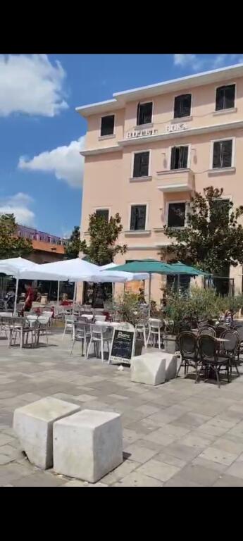 Hotel in Affitto - Pazar i Ri, Tirana