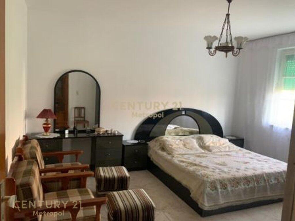 SECOND FLOOR OF A VILLA FOR RENT IN ALI DEM !