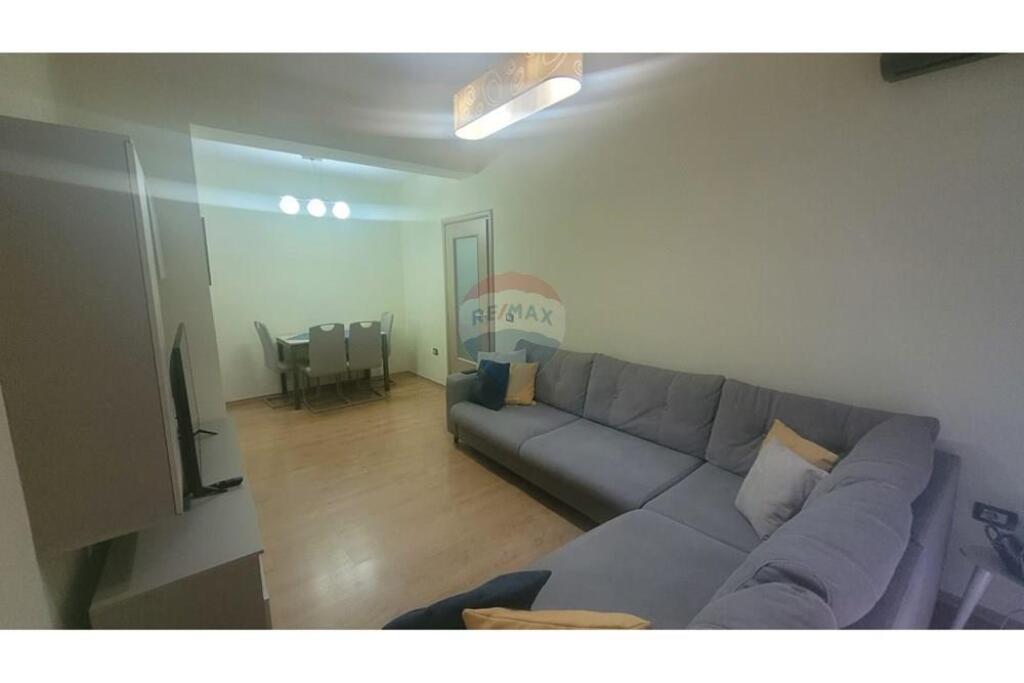 Appartamento 2+1+2 in affitto in via Barikadave.