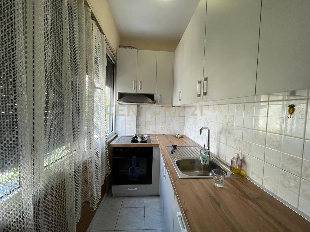 MODERN APARTMENT 3+1+2 FOR RENT – NEAR GARDA, TIRANA!