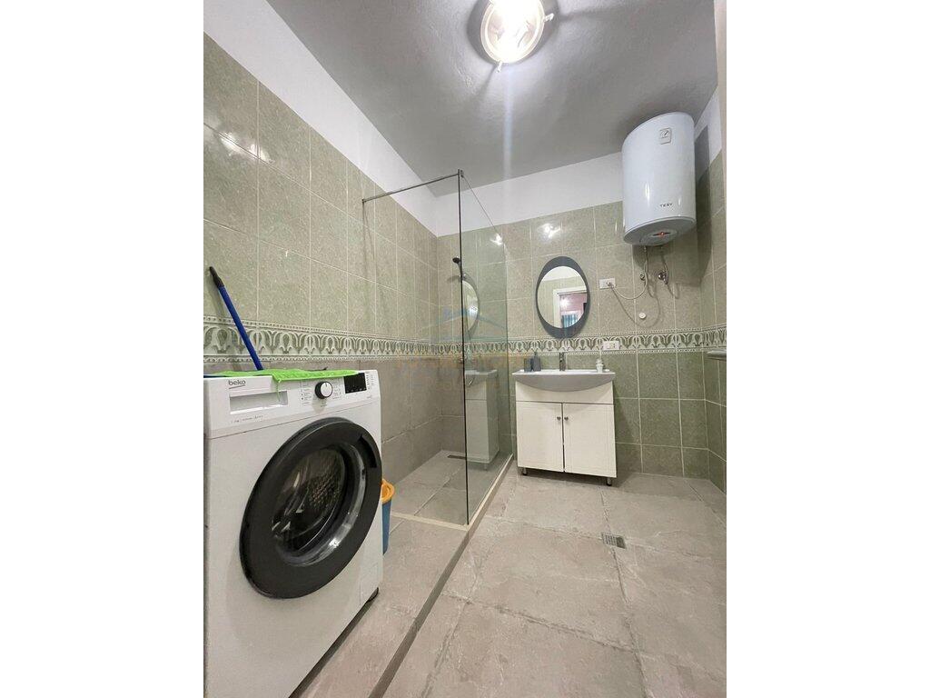 Qera, Apartament 2+1+2, Kika 1, Komuna e Parisit, Tiranë
