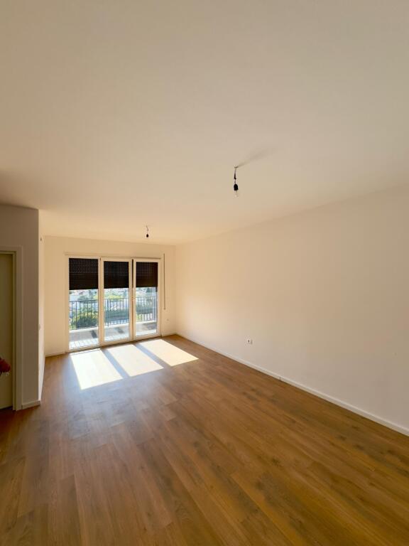 Apartment 1+1 +Balcony for rent at "Tirana Trio Tower Residence", Don Bosko - Tirana (ID 42111437)