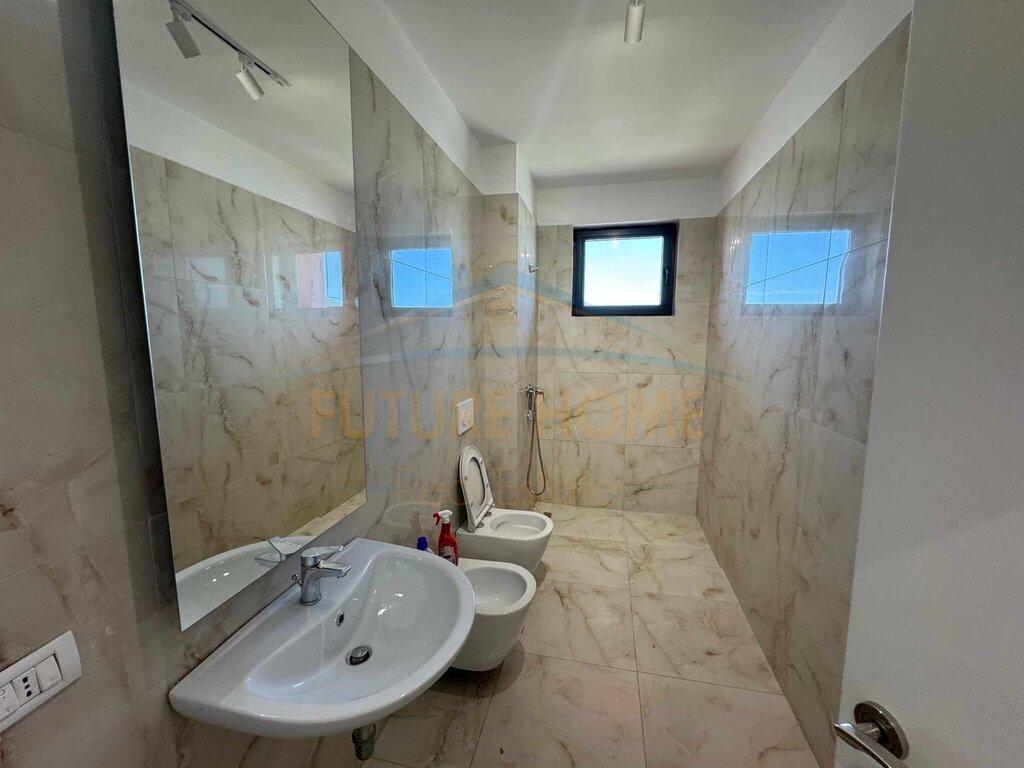Qera, Apartament 2+1+2 , Unaza e Re.