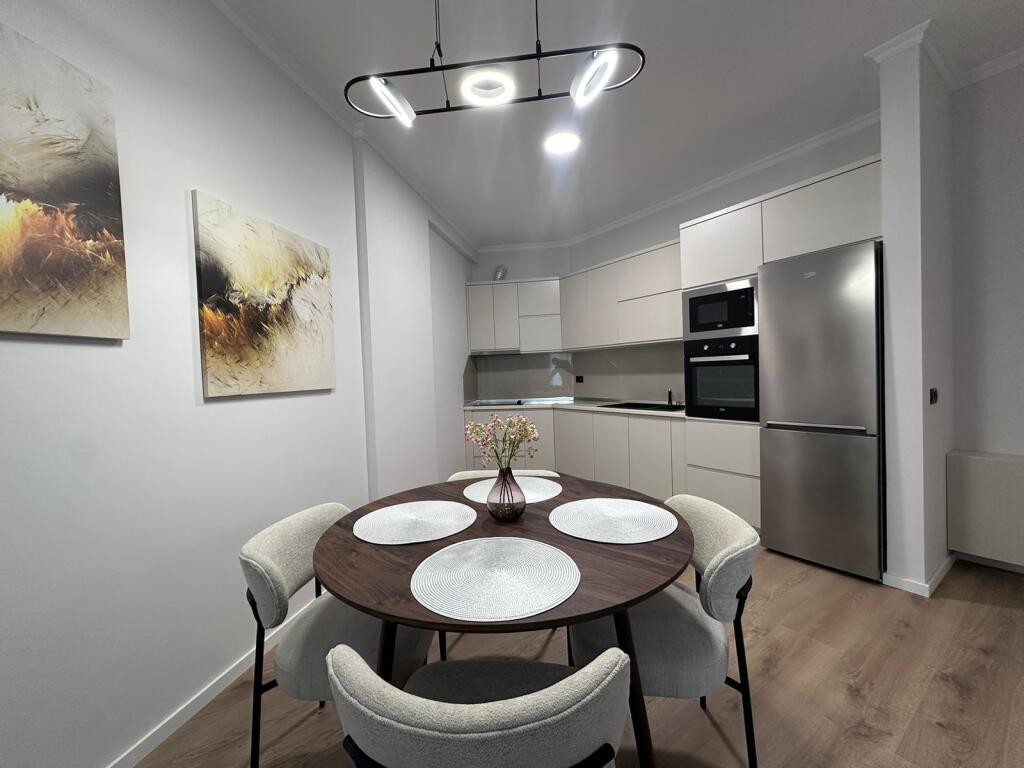 Apartament me qera LUX 1+1 Rruga e Kosovarve