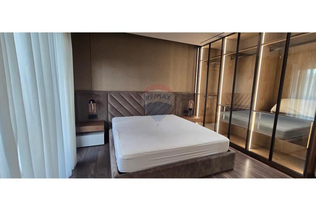 Apartment for rent (2+1) Commune.