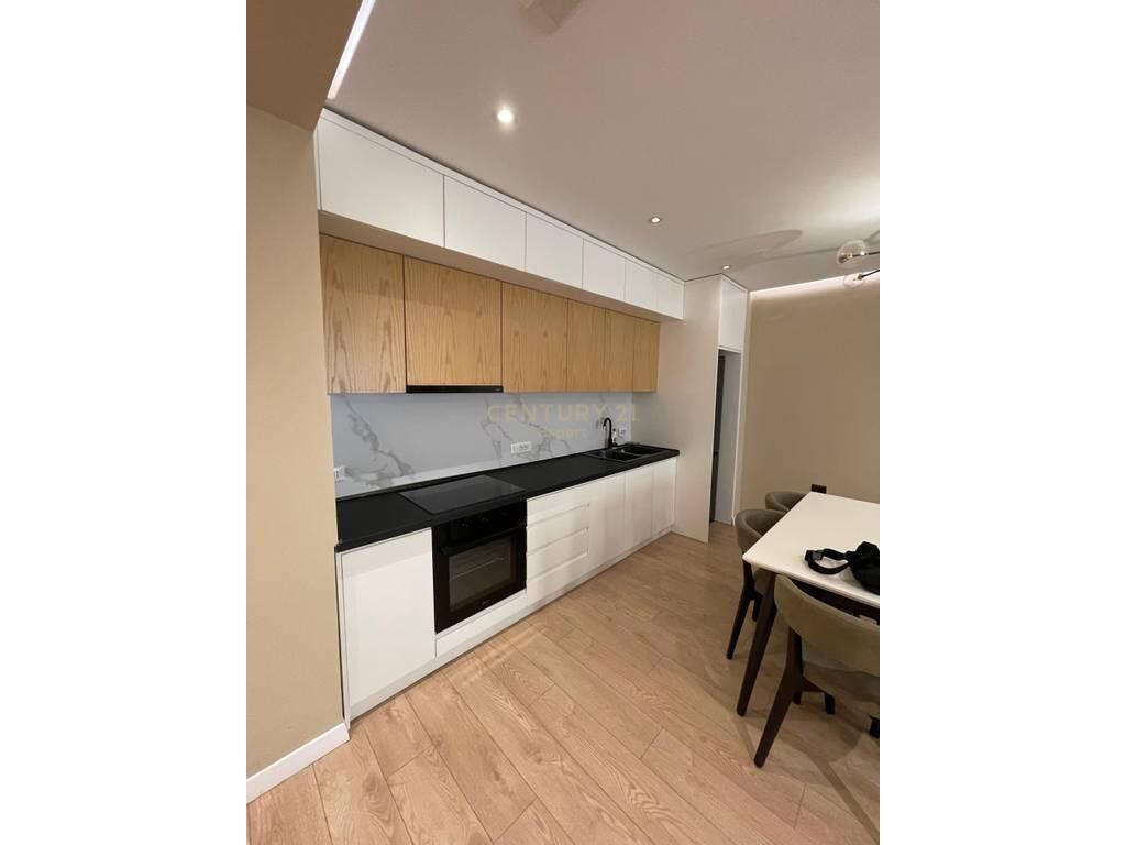 🏡 2-Bedroom Apartment for Rent – Rruga e Kosovarëve, Tirana