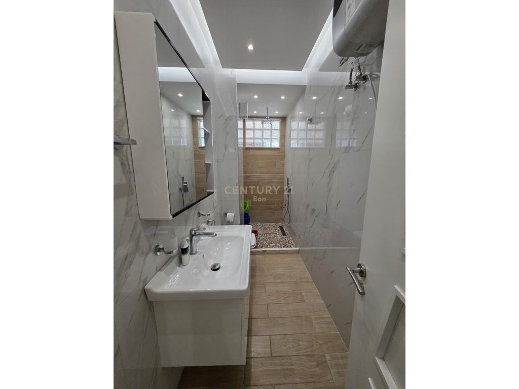 Super Apartament 3+1 në Vollga, Durres