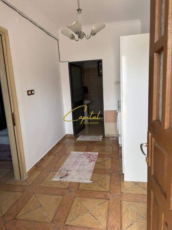 APPARTAMENTO MONOLOCALE IN AFFITTO EX CAMPO DI AVIAZIONE 30.000 LEKE