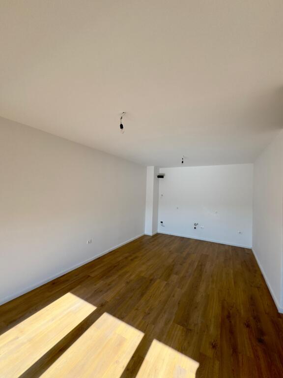 Apartment 1+1 +Balcony for rent at "Tirana Trio Tower Residence", Don Bosko - Tirana (ID 42111437)