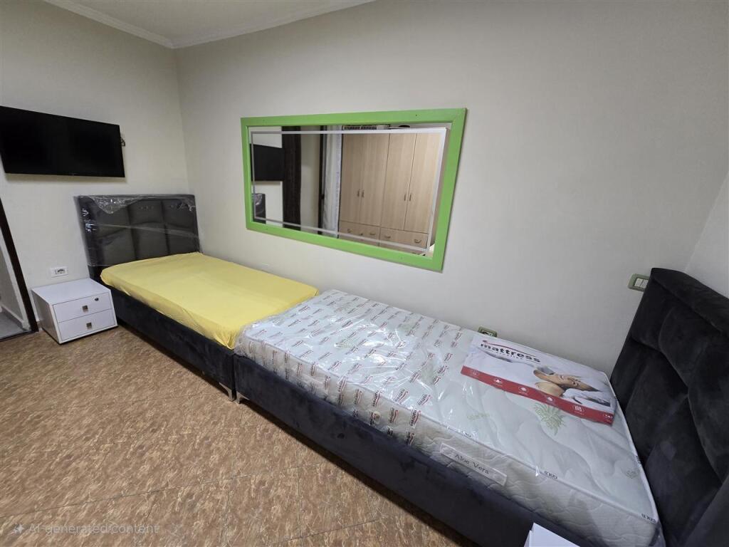 Jepet apartament 1+1 me qera ne fillim te rr mine peza , perballe Gazhelit