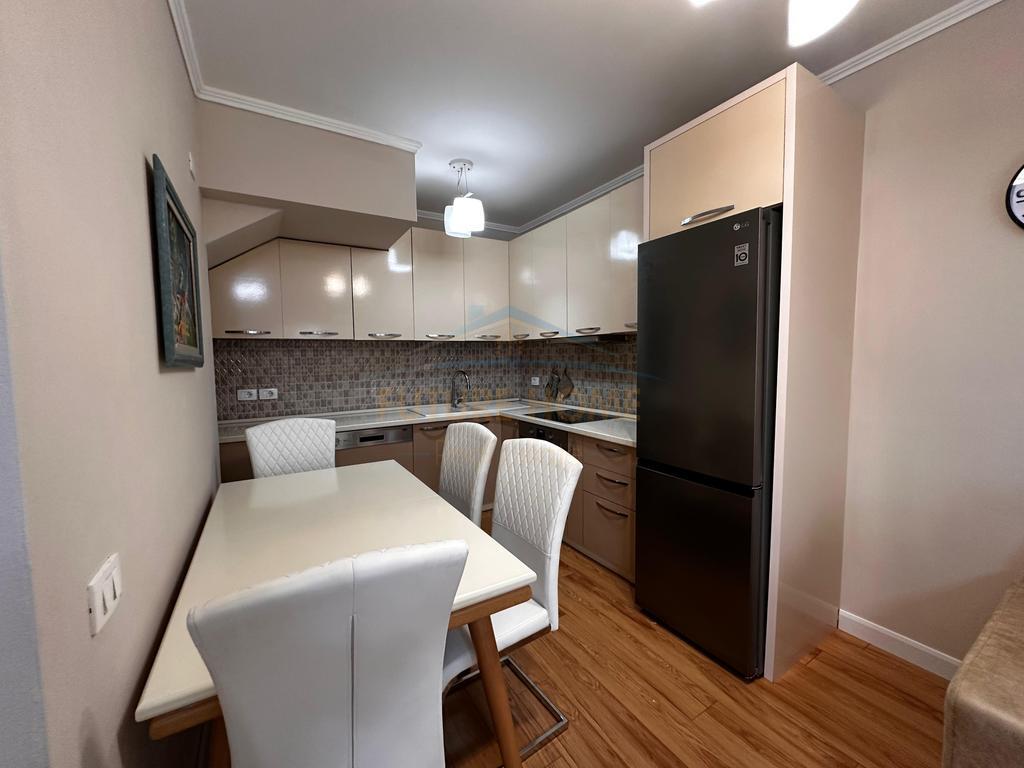 Qera, Duplex, Kodra e Diellit 2 , Tirane