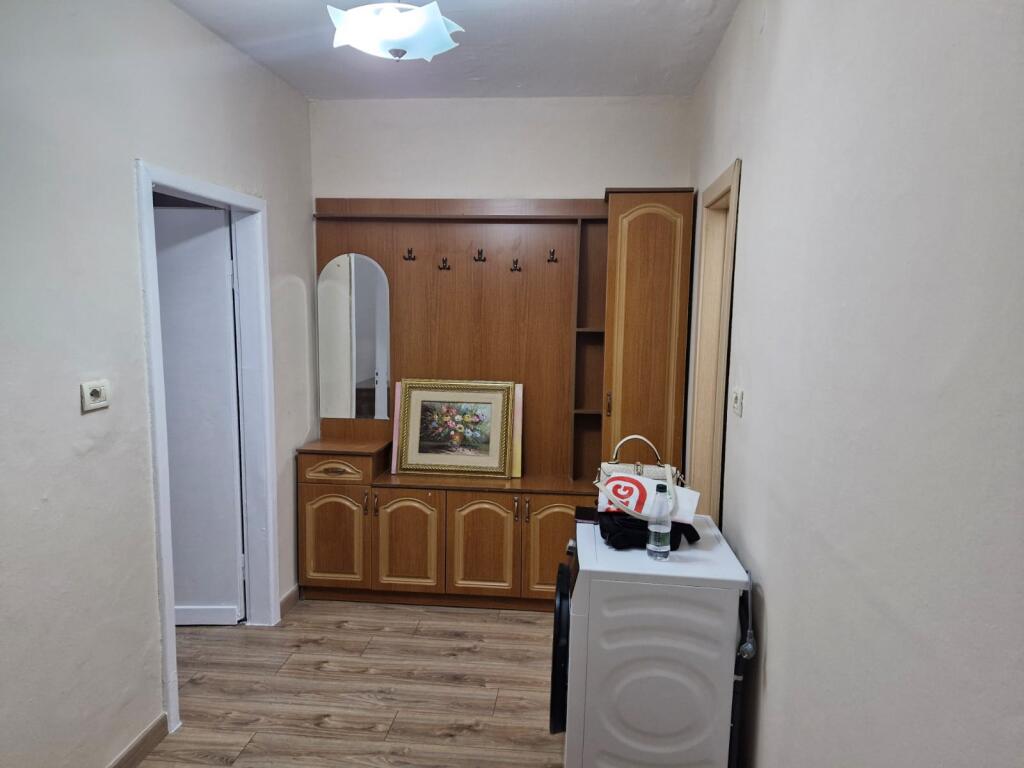 🏡 Appartamento 1+1 in Affitto – Irfan Tomini, vicino a Big Market