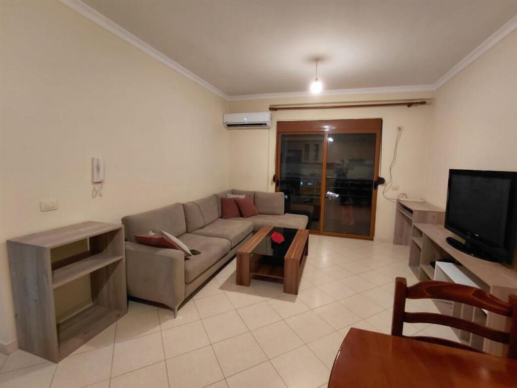 2+1 for rent in Astir !