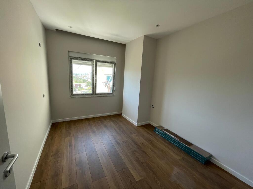 Appartamento 1+1 con ipoteca in vendita ad Astir