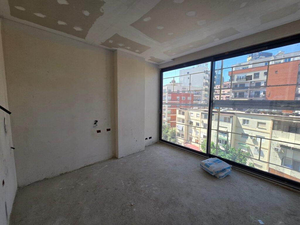 APARTMENT 2+1+2 FOR SALE NEAR THE MUSIC SCHOOL – DIBRËS STREET