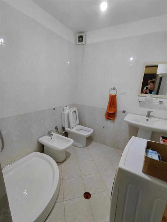 2+1 for rent in Astir !