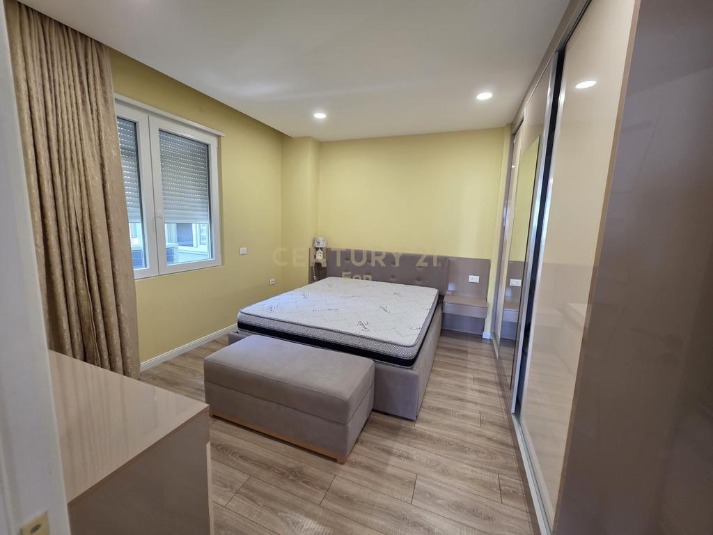 Super Apartament 3+1 në Vollga, Durres