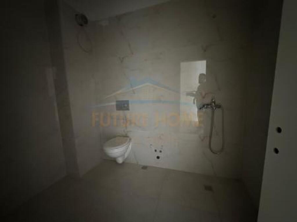 In vendita, Appartamento 1+1, Golden Park 3, Yzberisht, Tirana