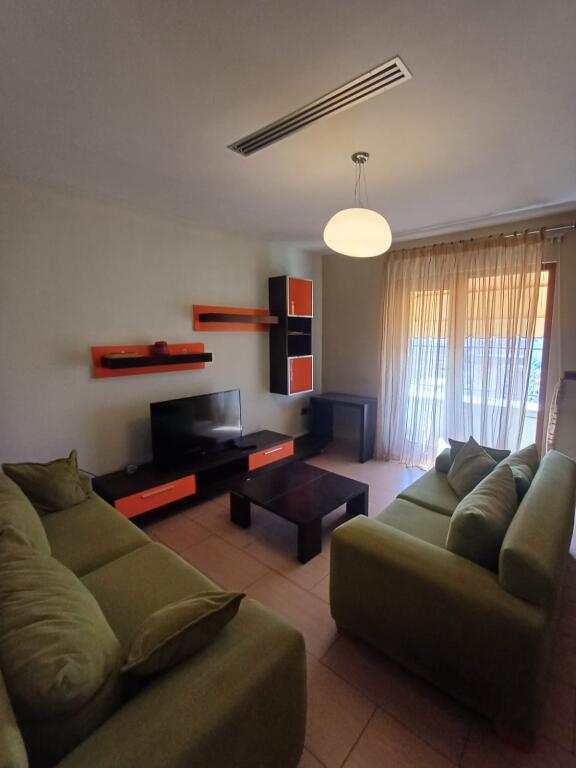 APPARTAMENTO 2+1+2 IN AFFITTO 650 EURO