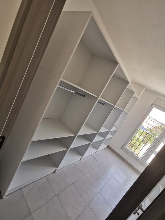 For rent 3+1+2 at 5 Maji at the end of reconstruction
