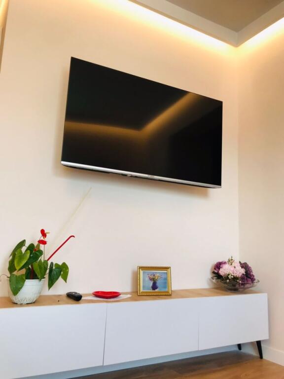 Apartament 1+1 me qera , Mine Peza