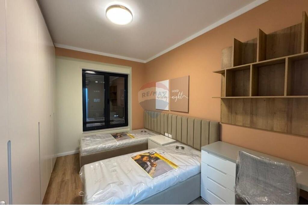 Apartment 2+1+2 for Rent – Karl Gega Street, New Boulevard