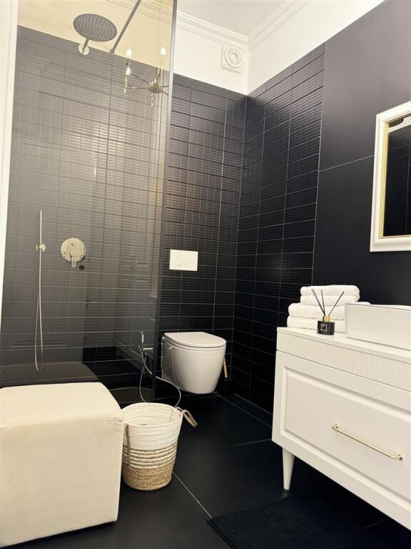 Super 1+1 apartment for rent at Vila L, Astir