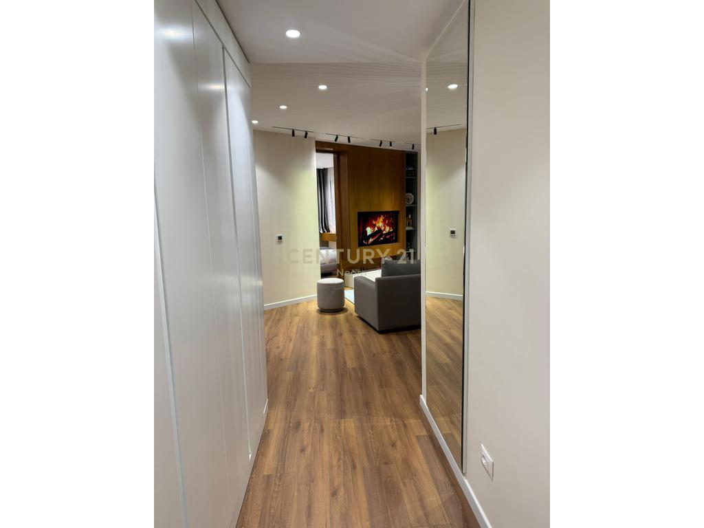 🌟 Apartament Luksoz 2+1 me Pamje nga Kopshti Zoologjik dhe Liqeni Artificial 🌟