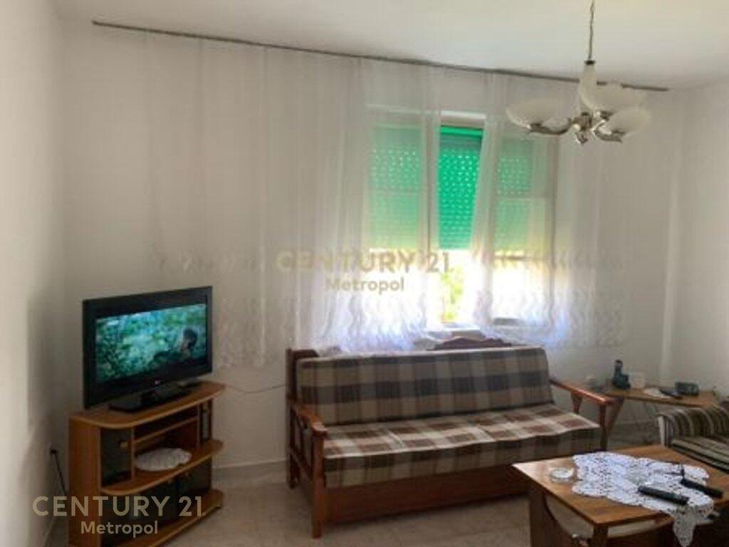 SECOND FLOOR OF A VILLA FOR RENT IN ALI DEM !
