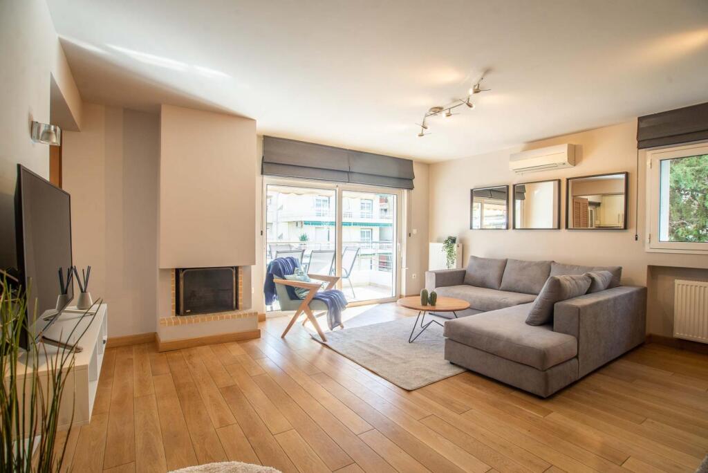 Apartment For Rent 2+1+2 Near Komuna e Parisit (ID B2201428) Tirane