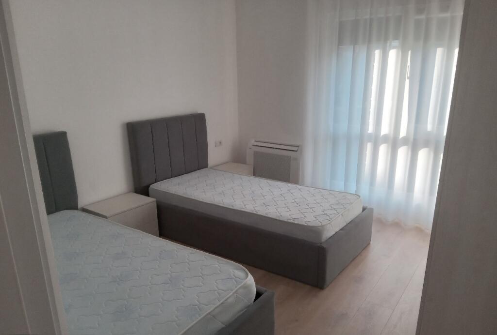 APPARTAMENTO 2+1 IN AFFITTO "RRUGA BARDHYL",