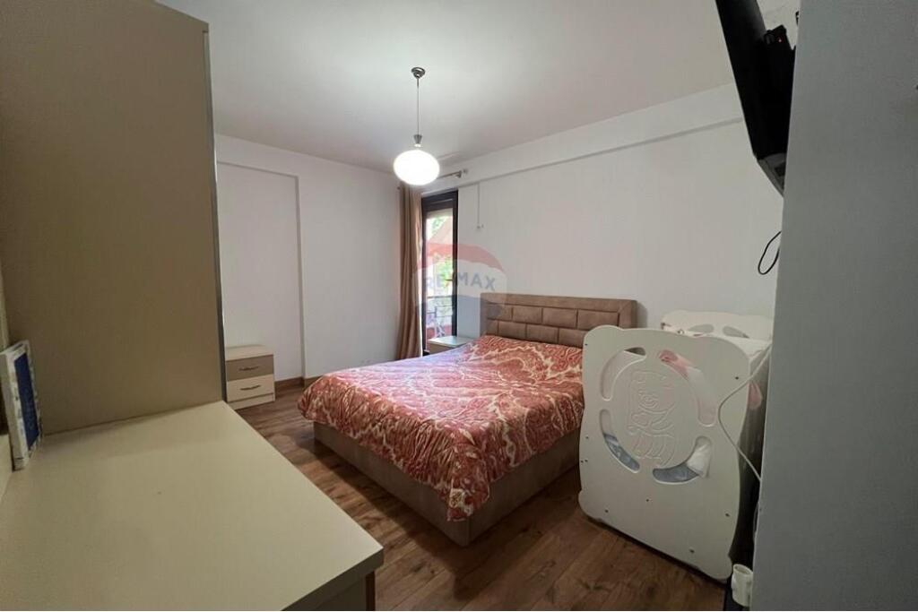 APARTMENT 2+1+ PARKING SPACE NEAR THE BOTANICAL GARDEN!