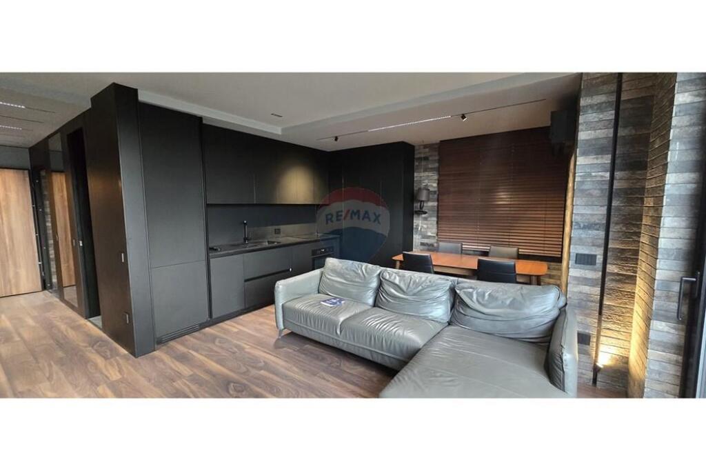 Apartment for rent (2+1) Commune.