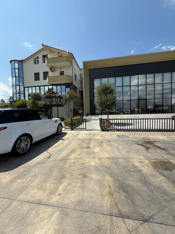 MAGAZZINO IN AFFITTO 3300M2 KAMEZ 9000 EURO