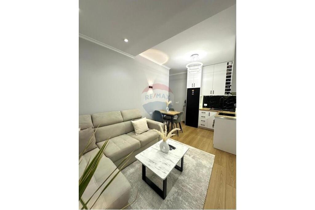 APARTMENT 1+1 FOR SALE, DRY LAKE