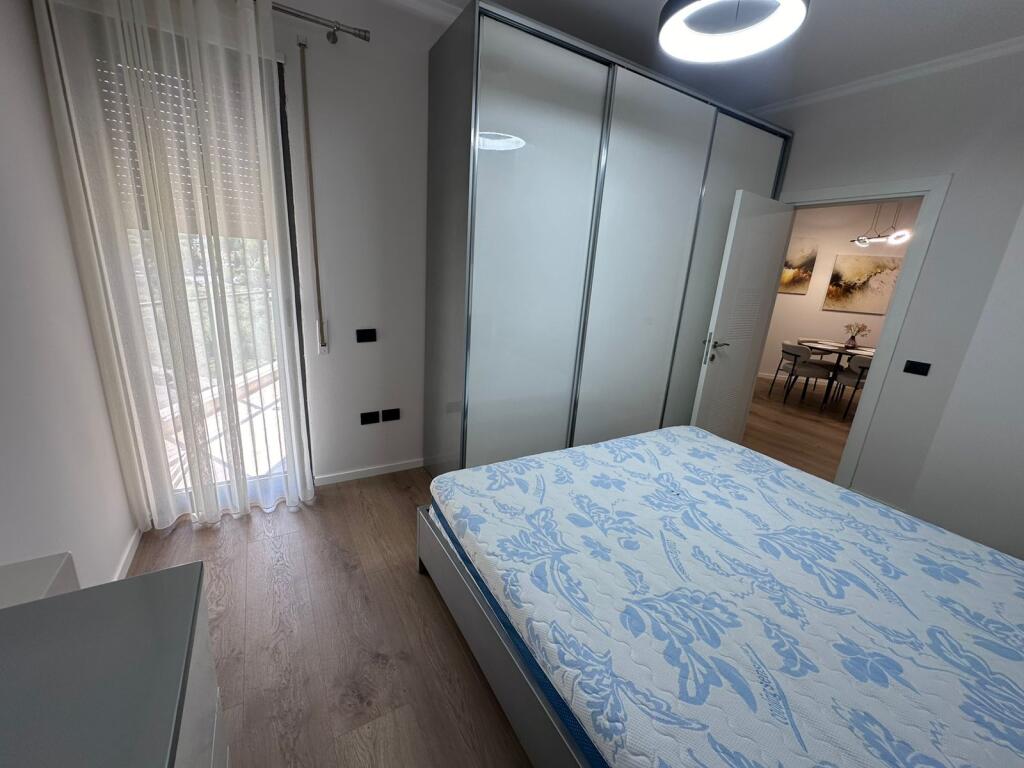 Apartament me qera LUX 1+1 Rruga e Kosovarve