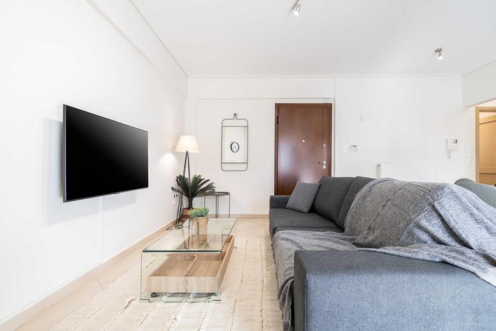 Apartament Me Qera 2+1+2 Poste Parkimi ne Astir (ID B220779) Tirane